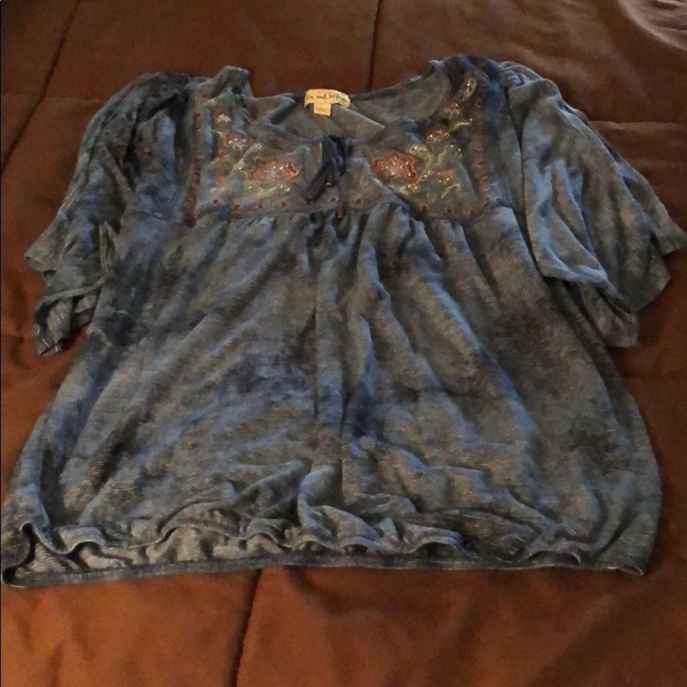 Woman’s top